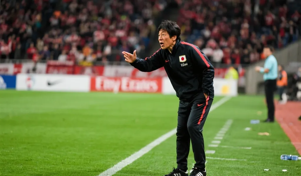 日本队战术再升级：森保一“神换人”屡试不爽，两套阵容无缝切换抗衡欧美豪强